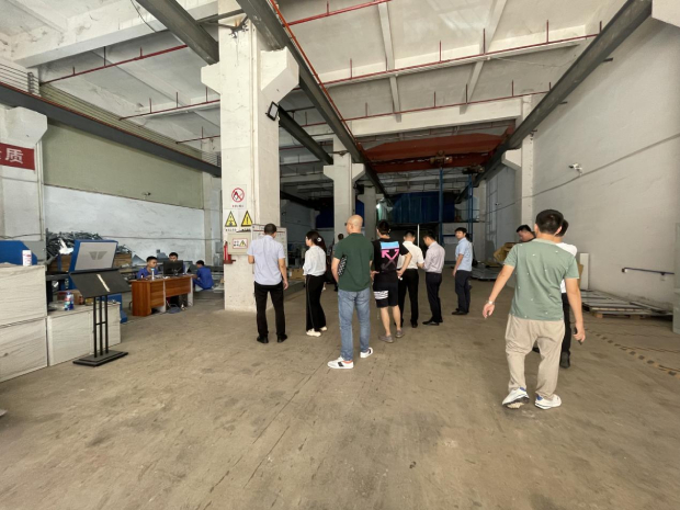 热烈接待海大总裁32班莅临我司旅行_优发国际-新闻中心